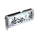 Видеокарта Gigabyte RTX5070Ti EAGLE OC ICE SFF 16GB GDDR7 256bit 3xDP HDMI 3FAN RTL